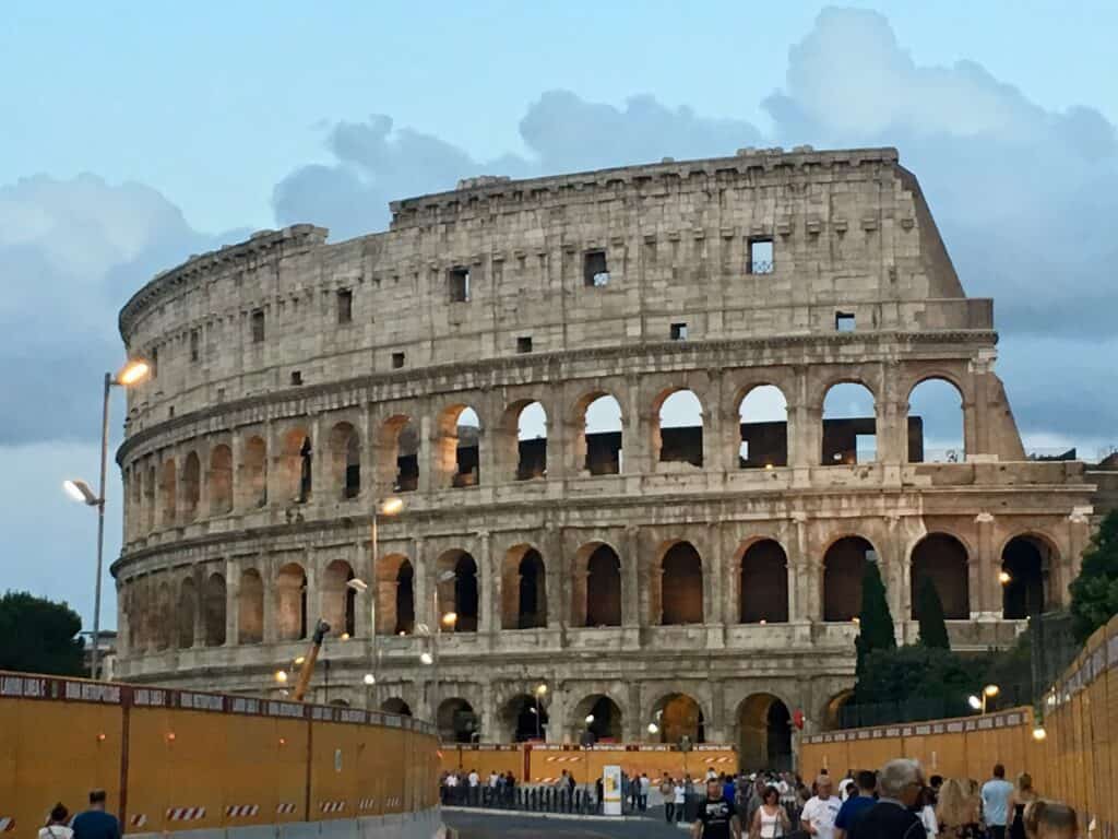 Amazing Rome Colosseum - Italy trip itinerary