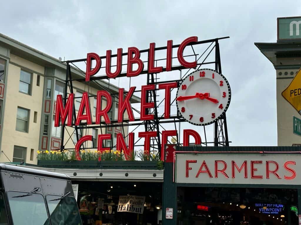 Photo of the Pike Market sign in Seattle.