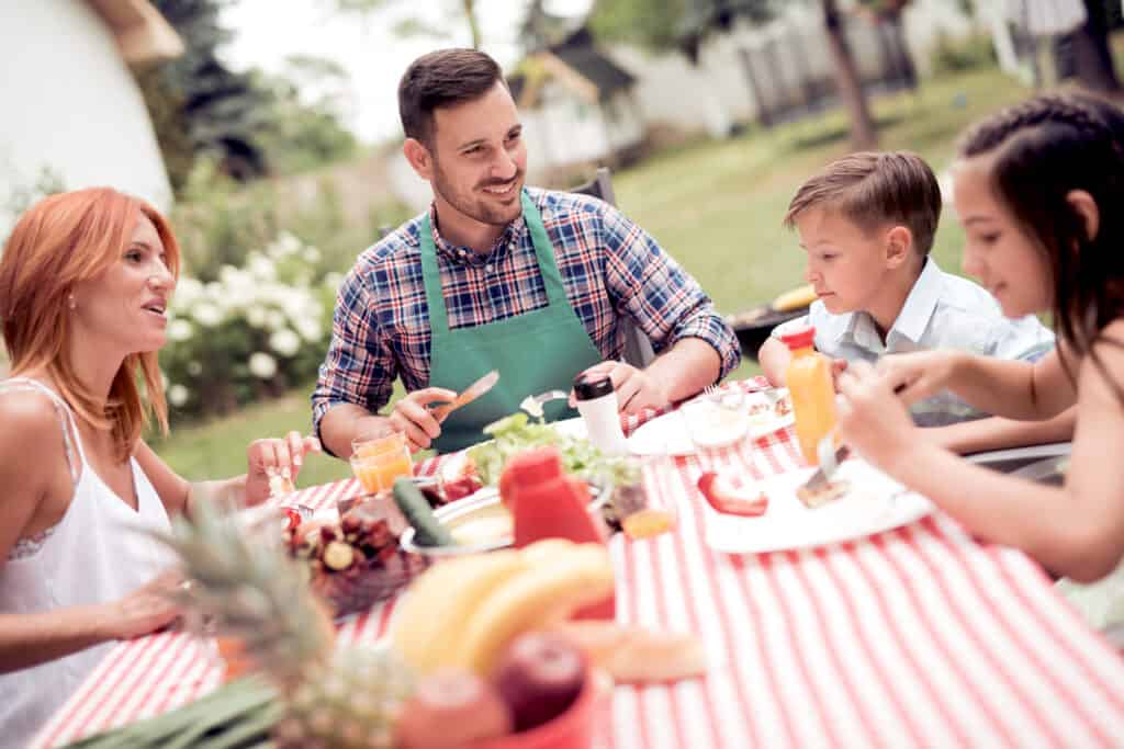 A family enjoying a vacation meal plan