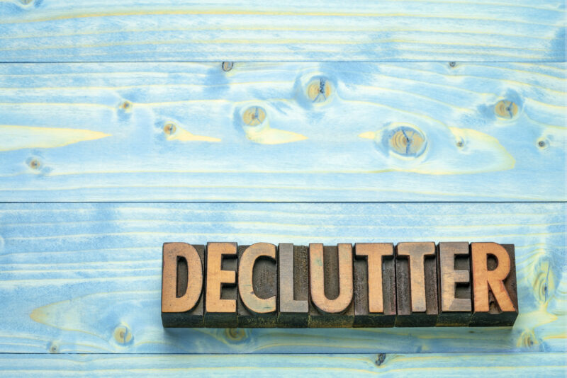 declutter word in wood type