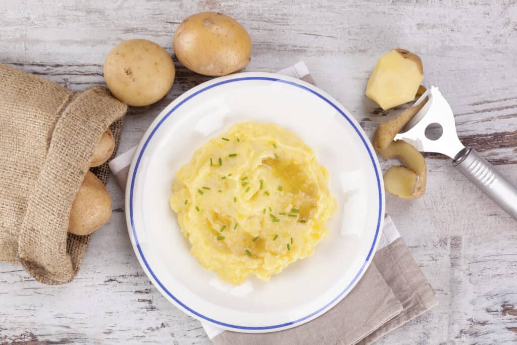 Image of mashed parsnips and potatoes for Easter dinner