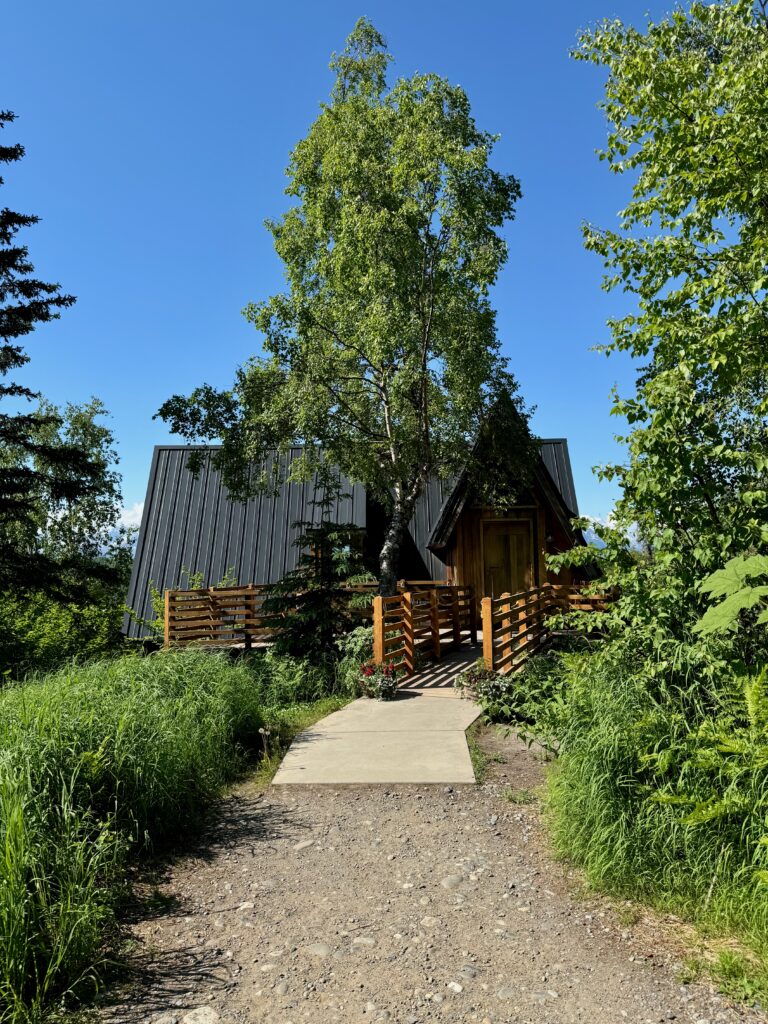 Tree house at McKinley Lodge in Alaska